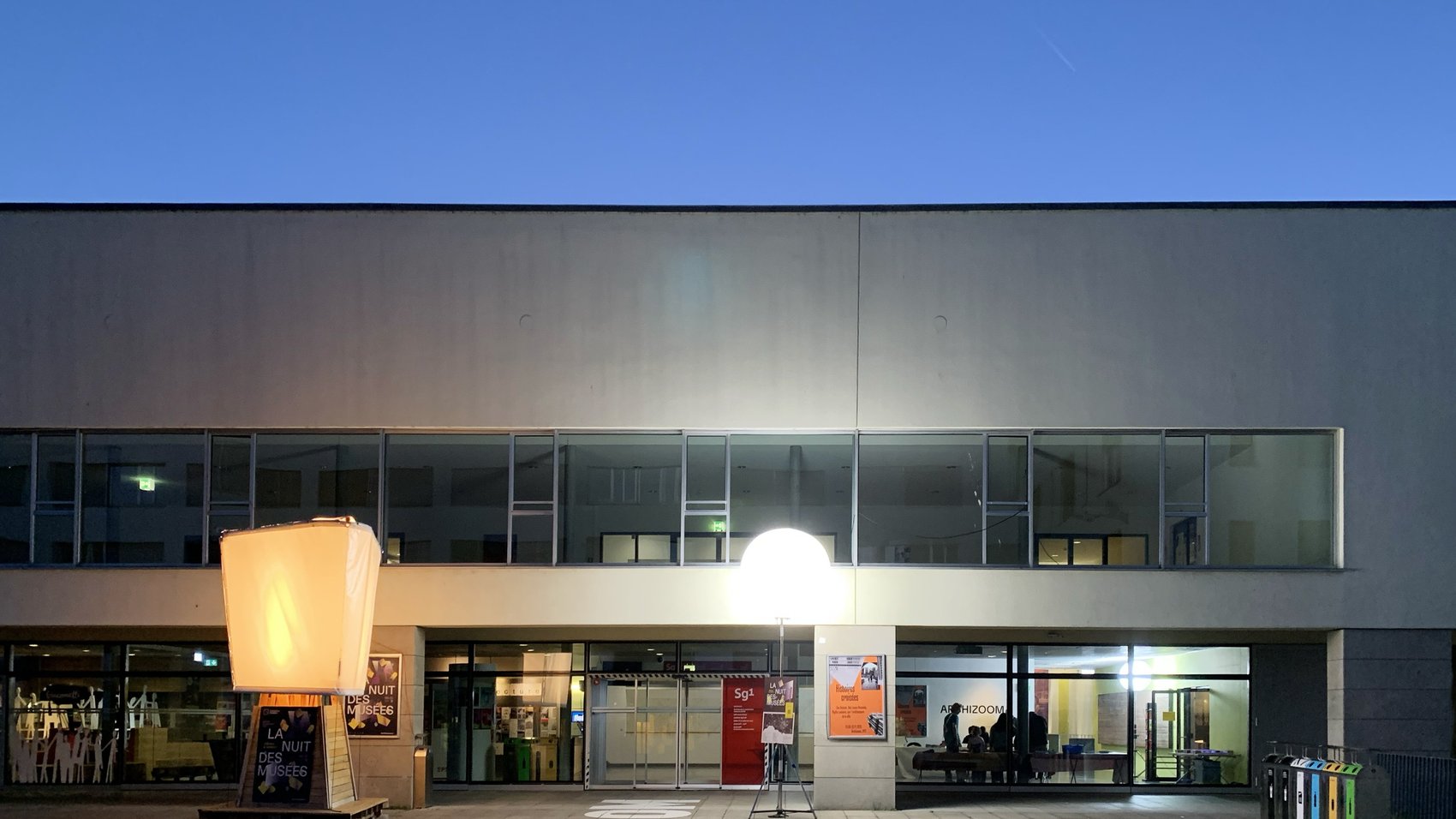 Archizoom-EPFL_entrance2.jpg