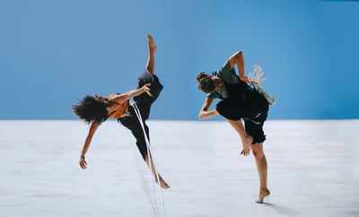 danse verticale – Morgane Stephan & Magalie Lanriot ©Joana Cordeiro Ferreira.jpg